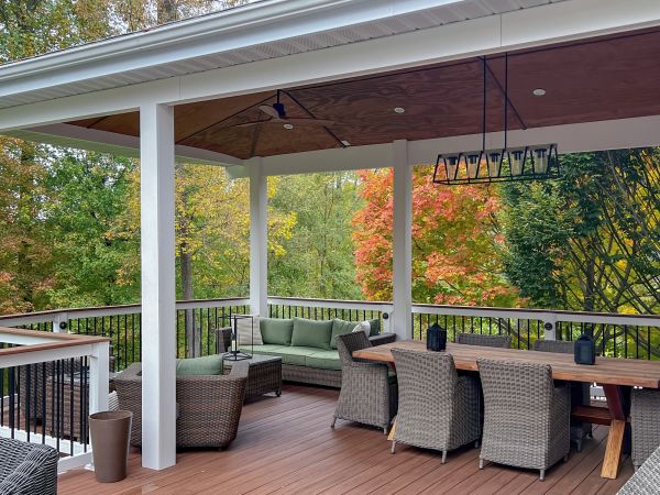 Deck Enclosure Construction in Alexandria